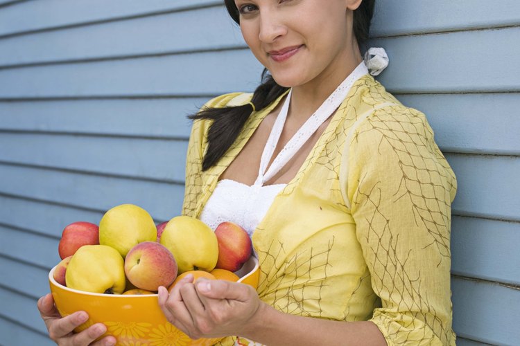 Algunos árboles frutales crecen hidropónicamente.