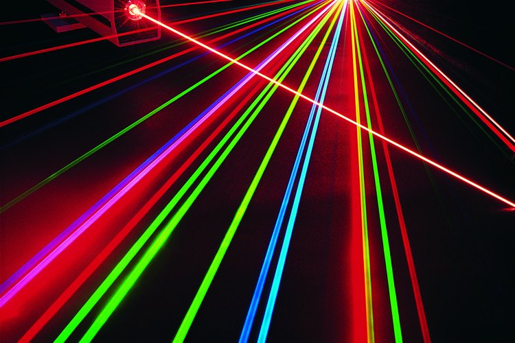 La alta concentración de luz en un rayo láser puede ser peligrosa.