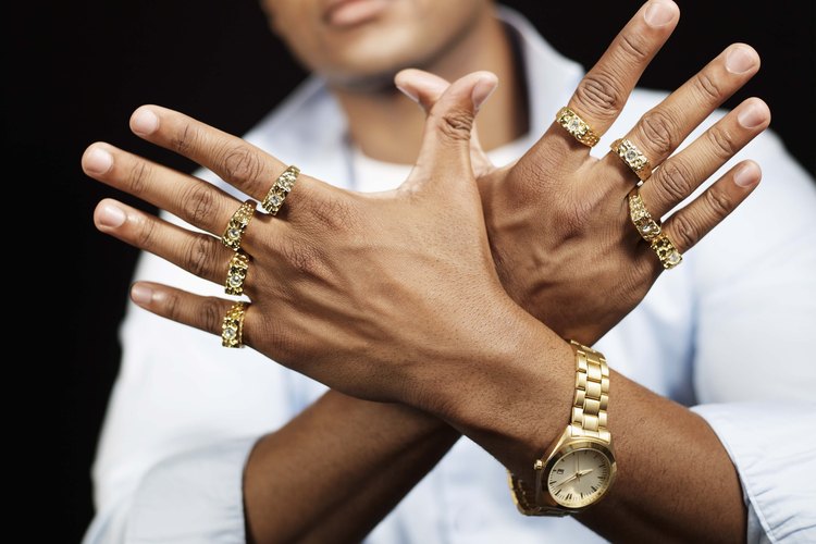 Identifica las marcas de tus joyas.