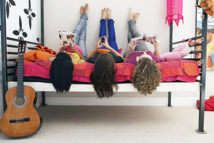 La clave para inspirar a leer a los adolescentes es encontrar un material de lectura con el que se puedan conectar.