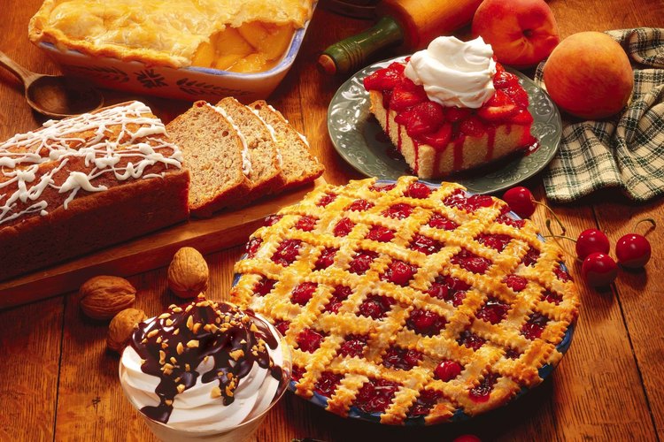Cómo hacer un pastel con fruta congelada.