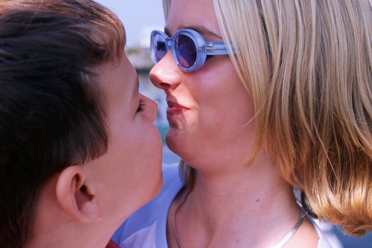 Las hormonas pueden contribuir a comportamiento de deseo interesante.