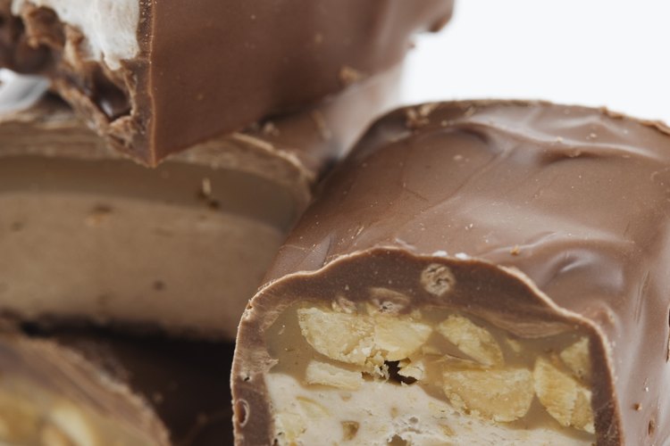 La barra de chocolate 3 Musketeers tiene un centro de turrón de chocolate.