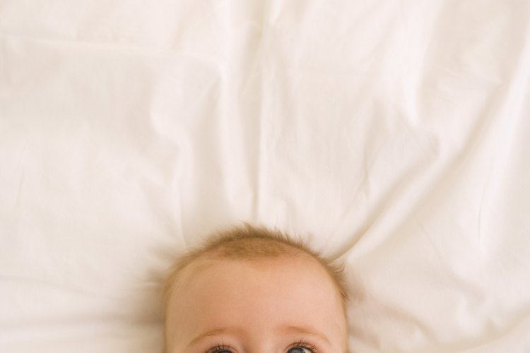 Una interacción constante con tu bebé le ayuda a crecer y a desarrollarse como un pequeño infante feliz.