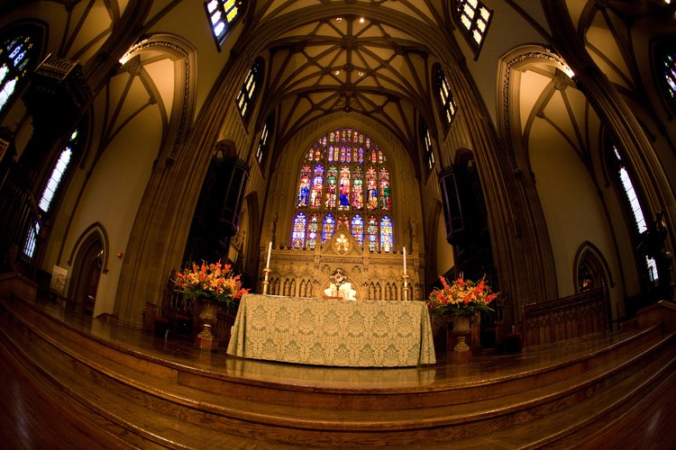 La iglesia católica tiene muchas tradiciones. Abandonarle requiere una más.