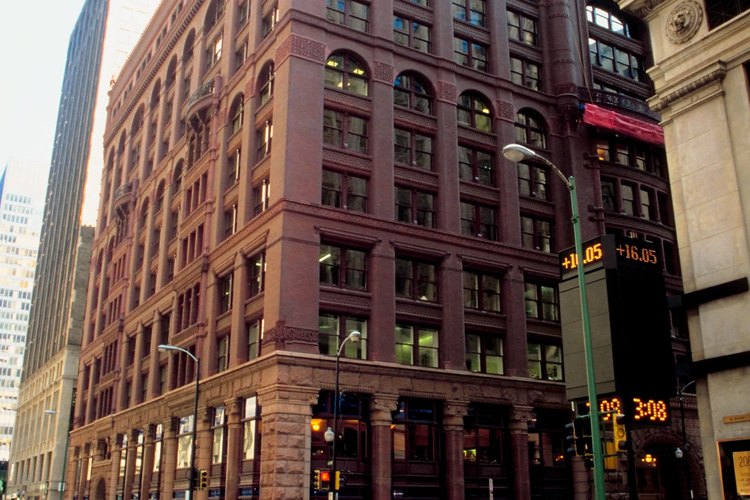 Chicago es la ciudad más cercanamente identificada con la "Gran Migración" de afroestadounidenses rurales hacia ciudades del norte de los Estados Unidos.