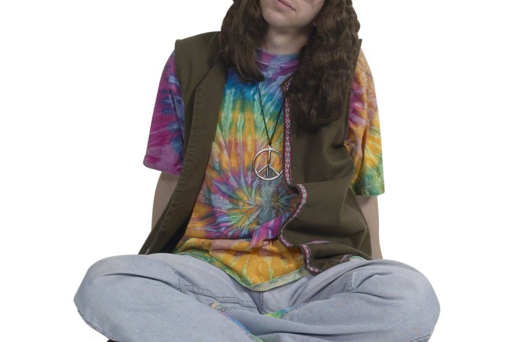 La moda hippie reflejó las actitudes sociales de la época.