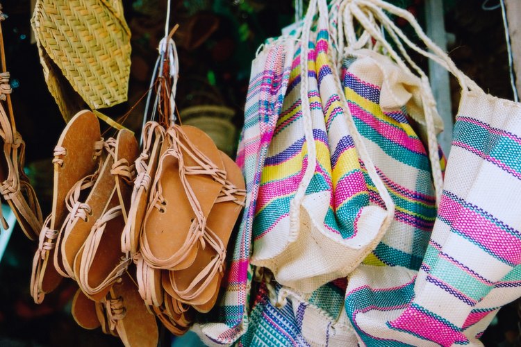 En Coayacán hay varios comercios de artesanías.