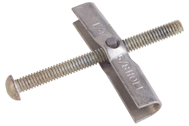 Por consistencia, los fabricantes elaboran tornillos de tamaños estándar.