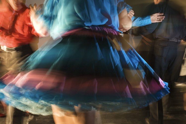 Hay mucha variedad en la danza popular de Filipinas.