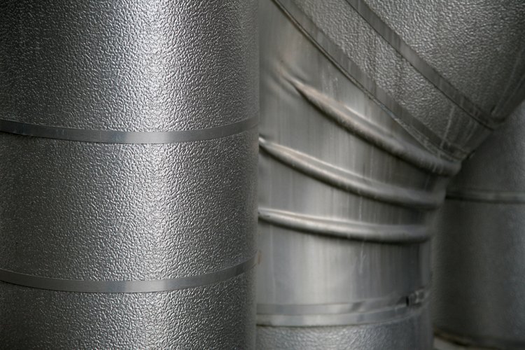 El metal galvanizado se parece mucho al acero inoxidable.