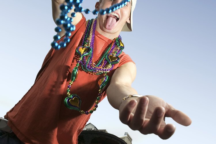 Celebra con Mardi Gras fiestas temáticas, graduaciones y carnavales.