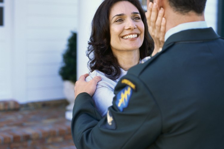 Puedes compartir orgullo, alegría y tristeza con la comunidad interna militar.