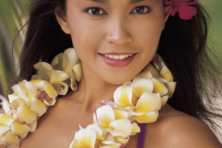 La diversidad cultural de las islas influyen las costumbres hawaianas.