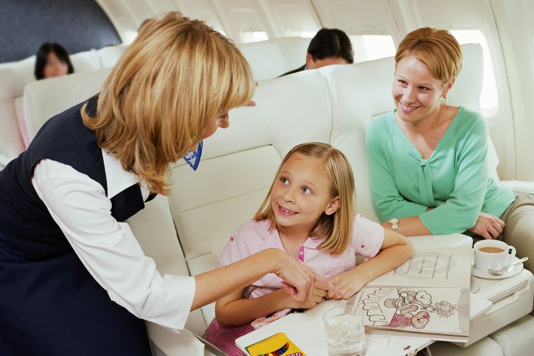 Nunca dejes que tu hijo se aburra en el avión.