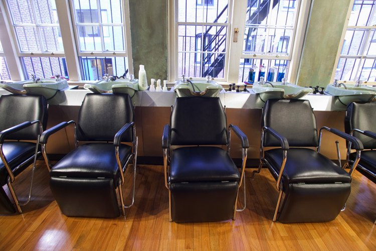 Crea resultados profesionales de color sin tener que visitar un salón de belleza.