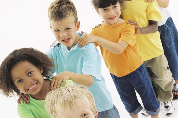 Los padres pueden utilizar una variedad de juegos para ayudar a sus hijos.