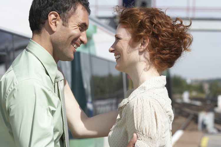 Muchas parejas se preguntan si experimentan amor verdadero o amor romántico.