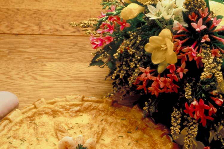 Una quiche Lorraine es una manera simple de preparar los huevos y el tocino.