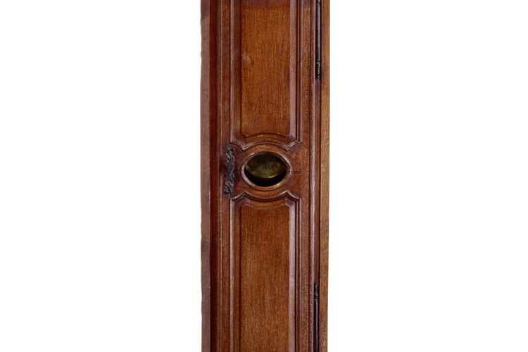 Restaurar la madera antigua es un proceso que debe manejarse con cuidado.