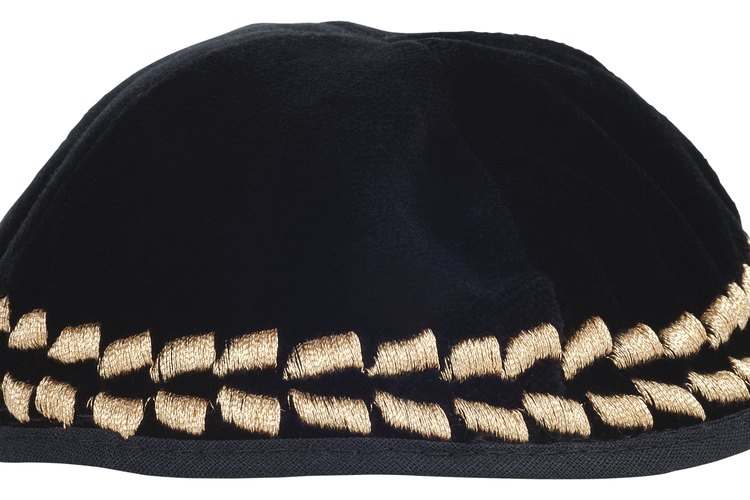 Usar una yarmulke no es una ley, sino una costumbre profundamente arraigada.