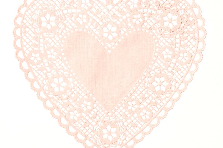Saber hacer corazones perfectos es útil para las manualidades.