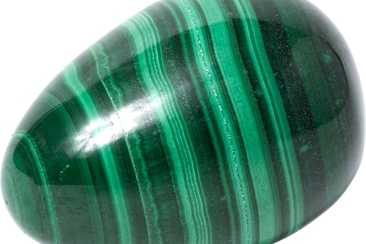 El jade tiene una larga historia que retrocede hasta Asia.