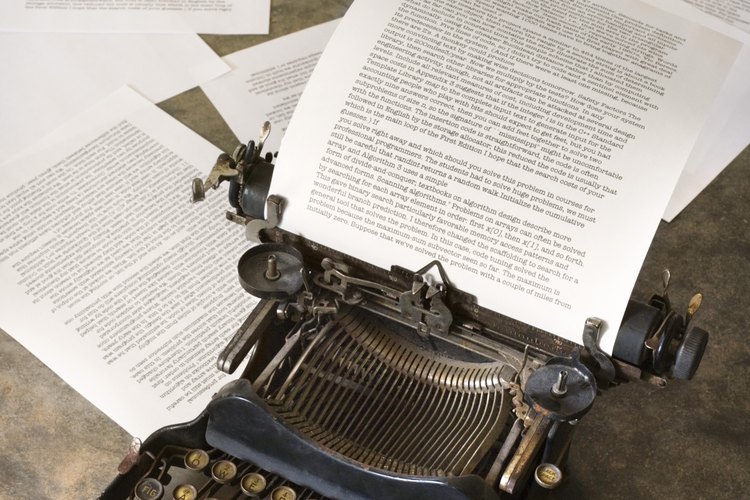 Las compañías editoriales están en busca de nuevos escritores de ficción.