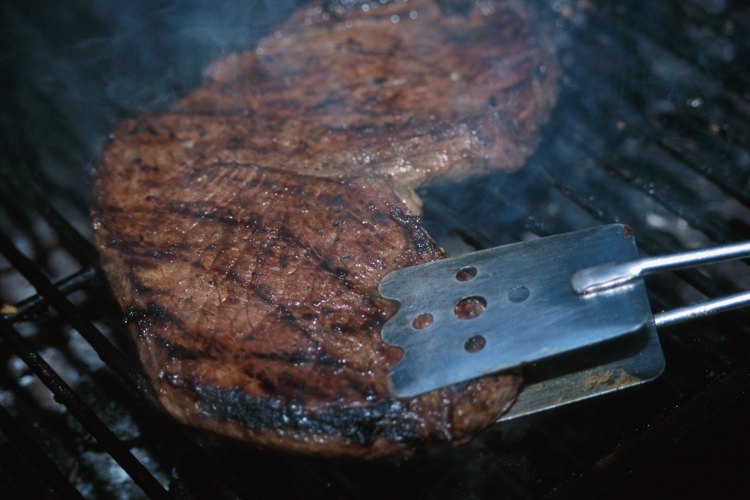 Los reguladores congelados en las parrillas de gas evitan que la comida se cocine de forma adecuada.