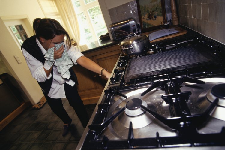 Revisa que la cocina no tenga una pérdida de gas.