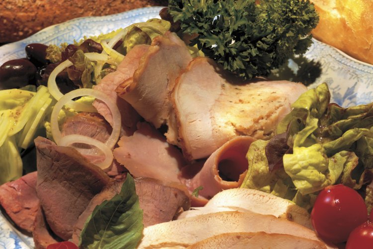 Haz tu plato de cerdo favorito aún mejor con una salsa.