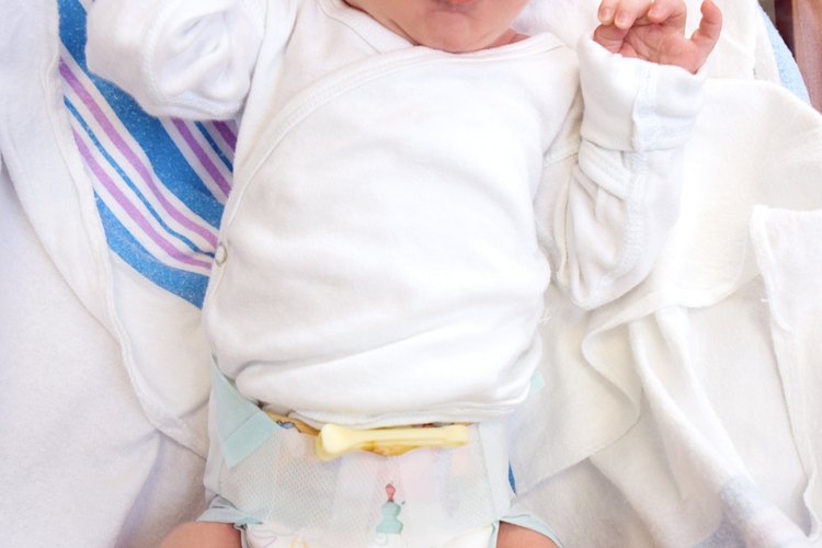 Los bebés recién nacidos requieren mucho cuidado y preparación.