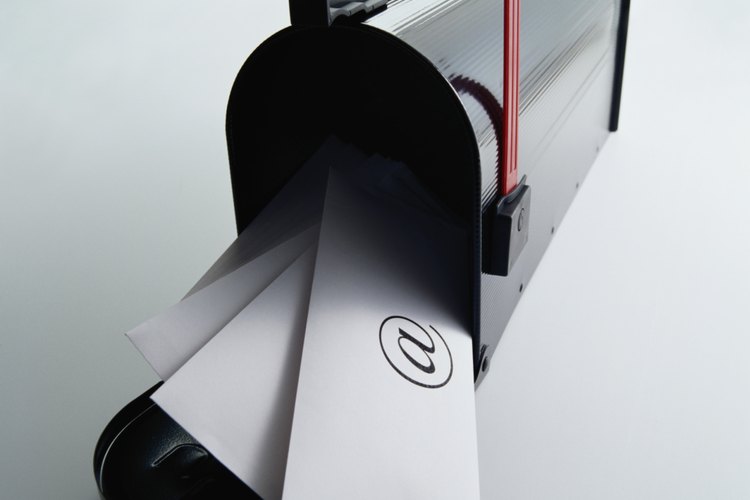 Envía recordatorios electrónicos o por correo regular para asegurar su asistencia.