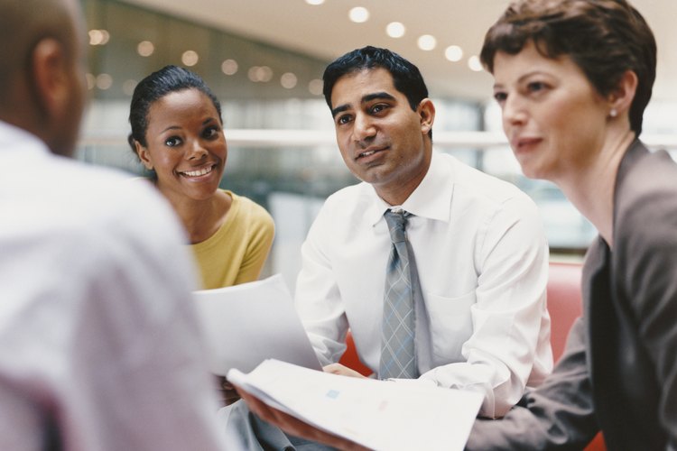 La satisfacción laboral puede repercutir en varios aspectos diferentes de una empresa.