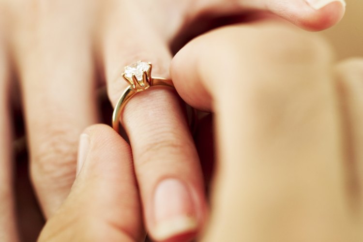 El tamaño del anillo puede cambiar en distintos momentos debido a la pérdida de peso o al crecimiento.