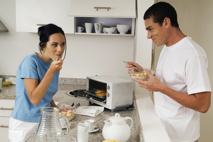 Los hornos tostadores de convección se pueden usar para cocinar una variedad de comidas.