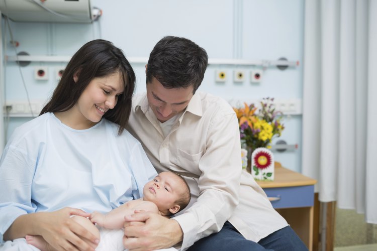 La mayoría de las compañías de fórmula están ansiosas por conseguir la lealtad de los nuevos padres.