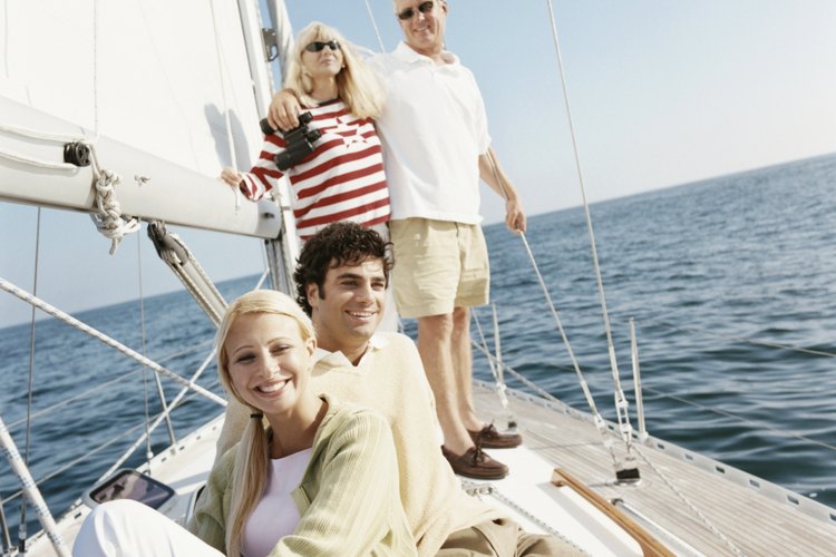 como vestirse para un yate a una cena como vestirse para un yate a una cena