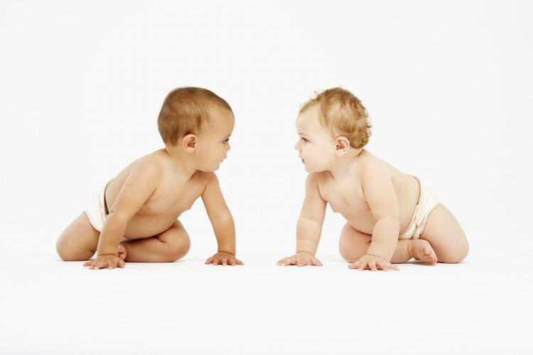 Los bebés, niños y adultos pueden hacerse la prueba de paternidad.