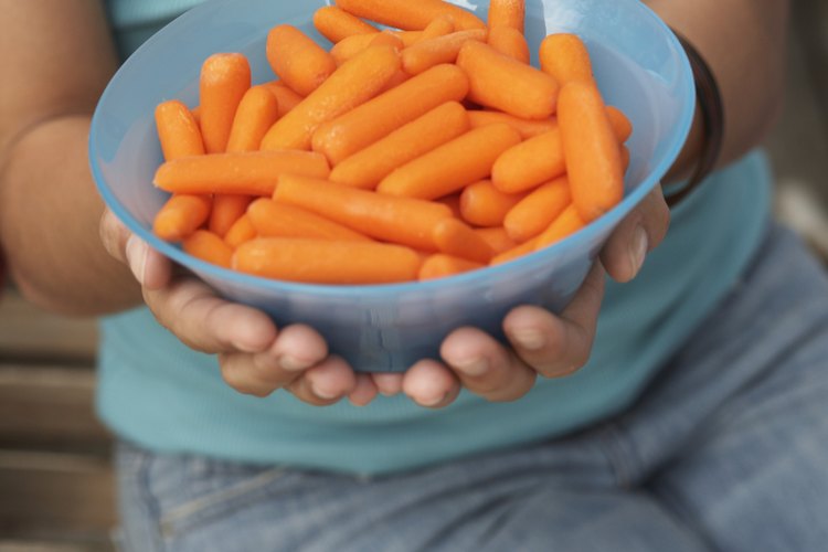 Omite el aderezo para que tu refrigerio sea saludable.