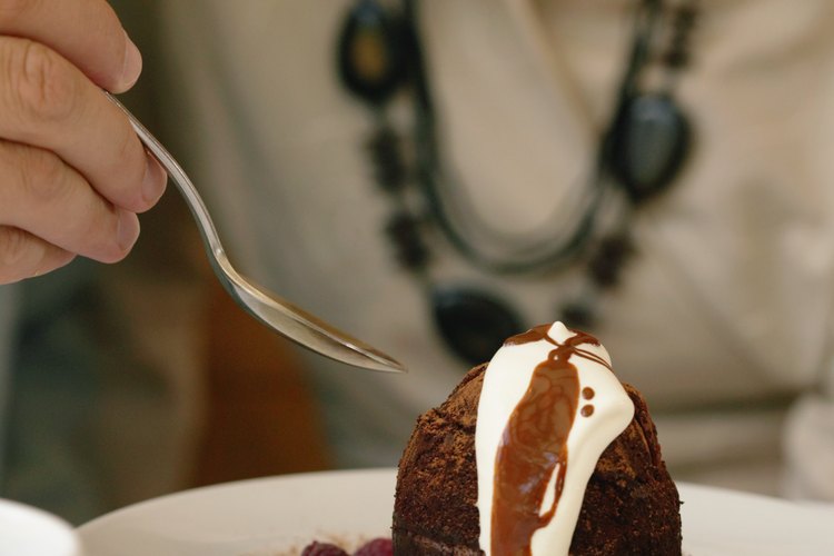 Usa la cuchara de postre para los postres blandos.