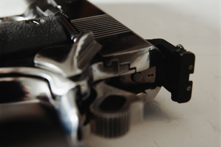 Los Estados Unidos tiene la distinción de ser uno de los pocos países en los que existe la propiedad legal de armas.