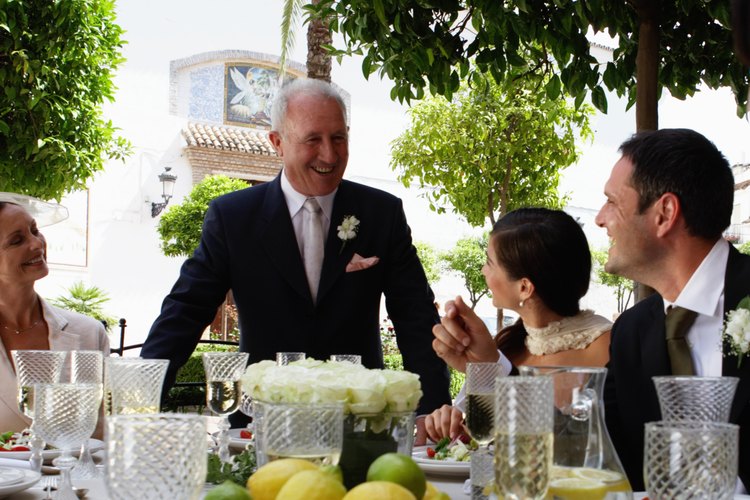 Oraciones laicas para antes de la comida en una boda