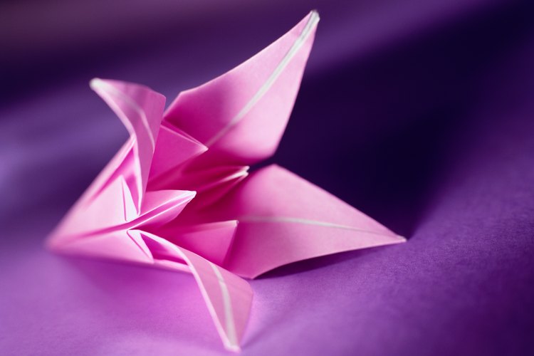 No tienes que ser un maestro del origami para doblar tus notas de amor.