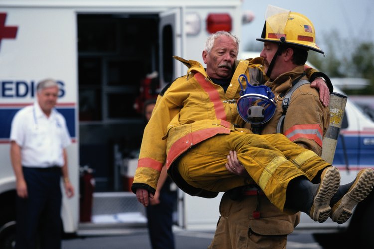 Ser bombero es más que "sólo tener un trabajo", es una posición que lleva a expectativas importantes.