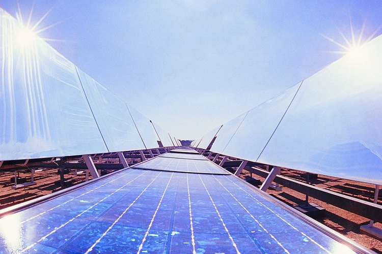 La energía solar canaliza la energía del sol en electricidad que puede ser usada en el hogar.