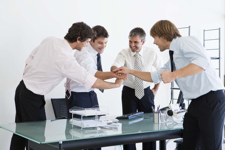 Los líderes efectivos fomentarán el trabajo en equipo.