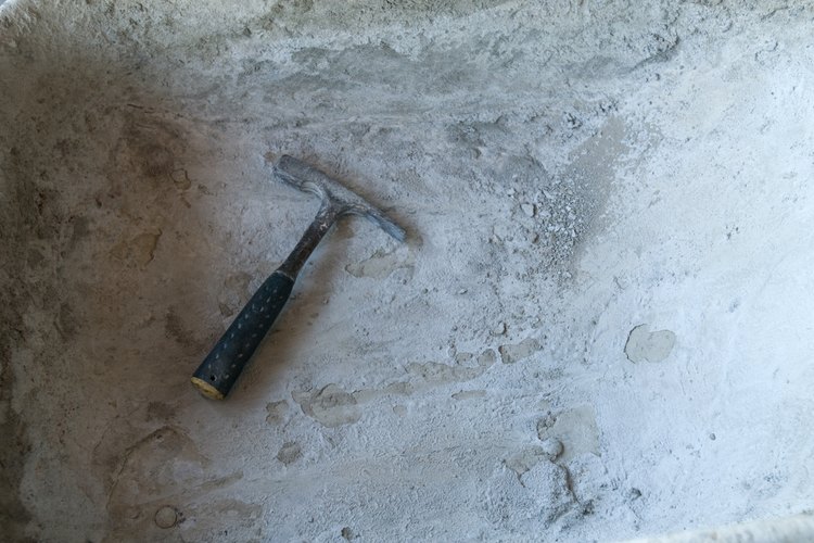 Debes realizar pruebas de pH al concreto antes de construir encima.