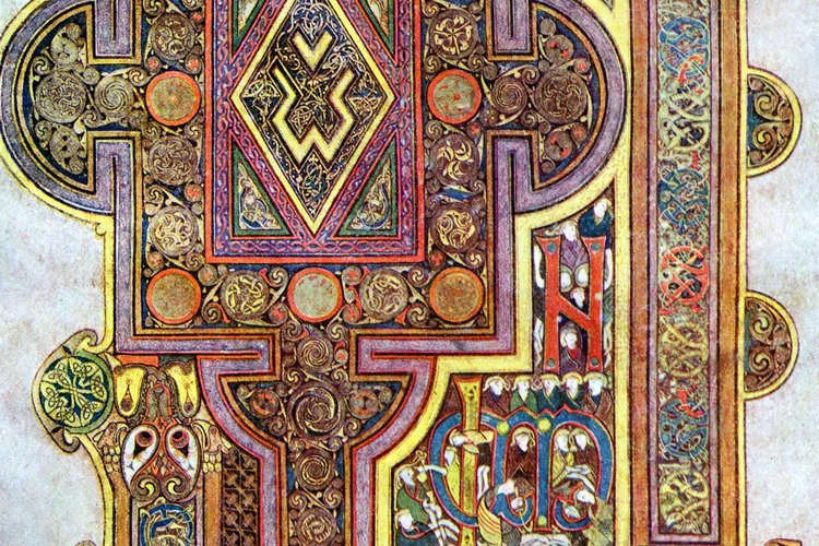 Un manuscrito ilustrado del evangelio de Lucas perteneciente a la época medieval.