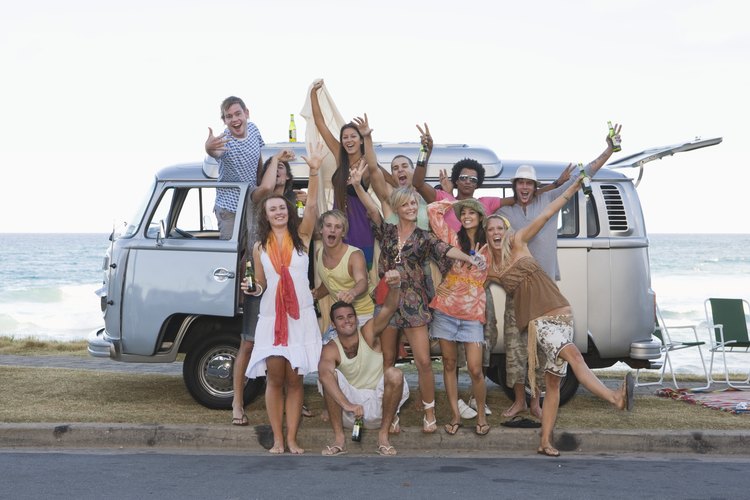 Organiza una fiesta de cumpleaños en la playa.